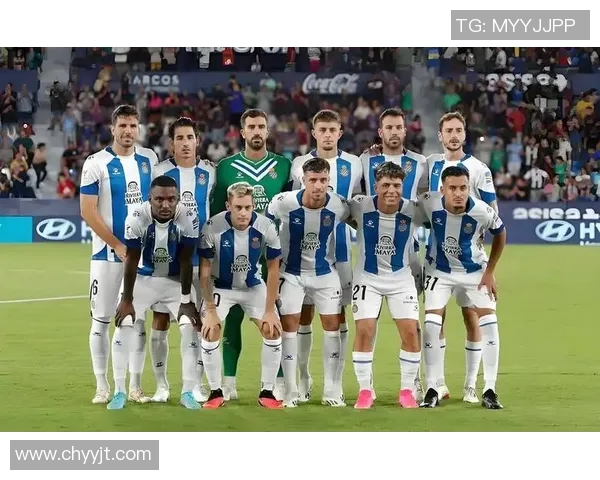 西甲联赛历史上最强的进攻阵容回顾